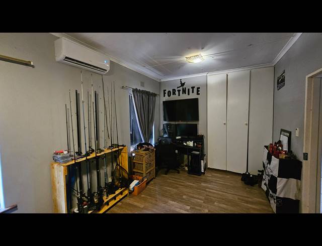 3 BEDROOM HOUSE FOR SALE IN GRANTHAM PARK